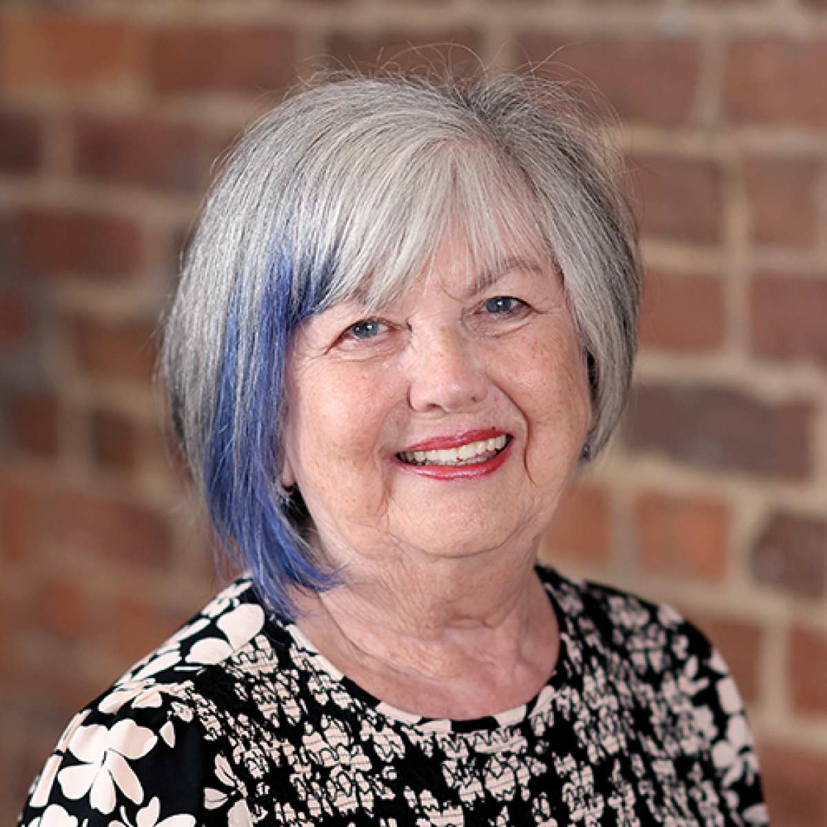 Olwen Lintott